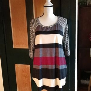 Emerald women's top NWOT